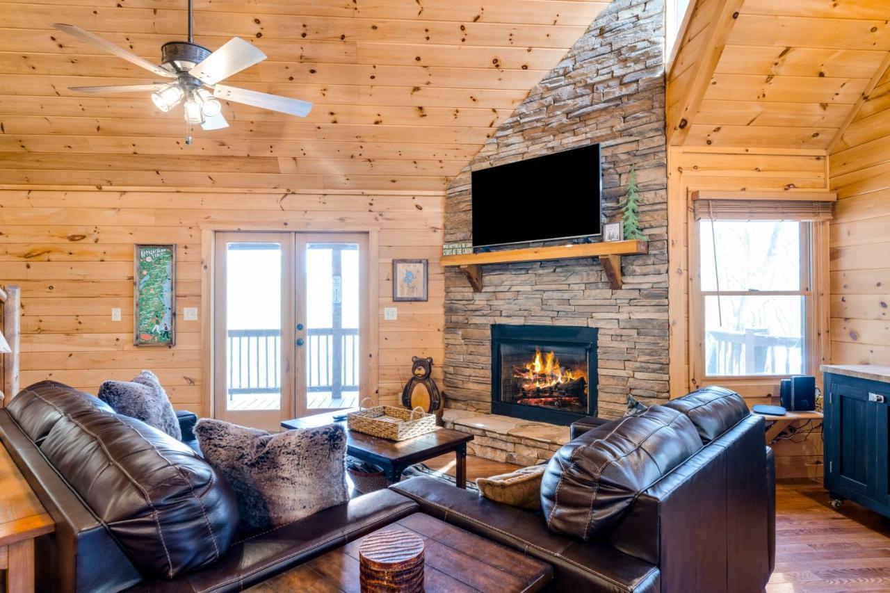 Blue Ridge Bear Bungalow 외부 사진
