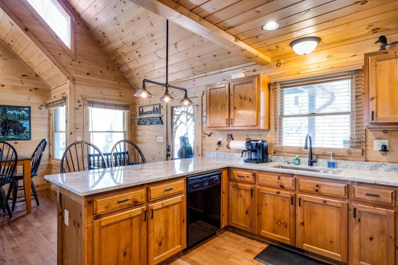 Blue Ridge Bear Bungalow 외부 사진