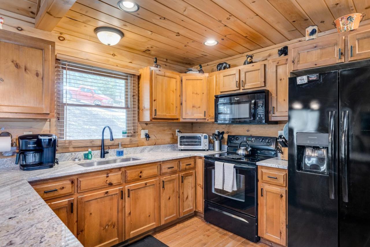 Blue Ridge Bear Bungalow 외부 사진