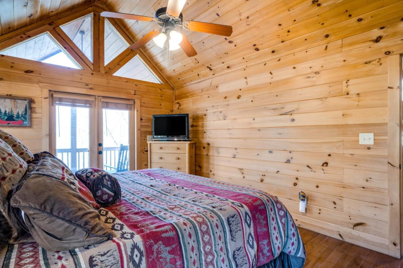 Blue Ridge Bear Bungalow 외부 사진