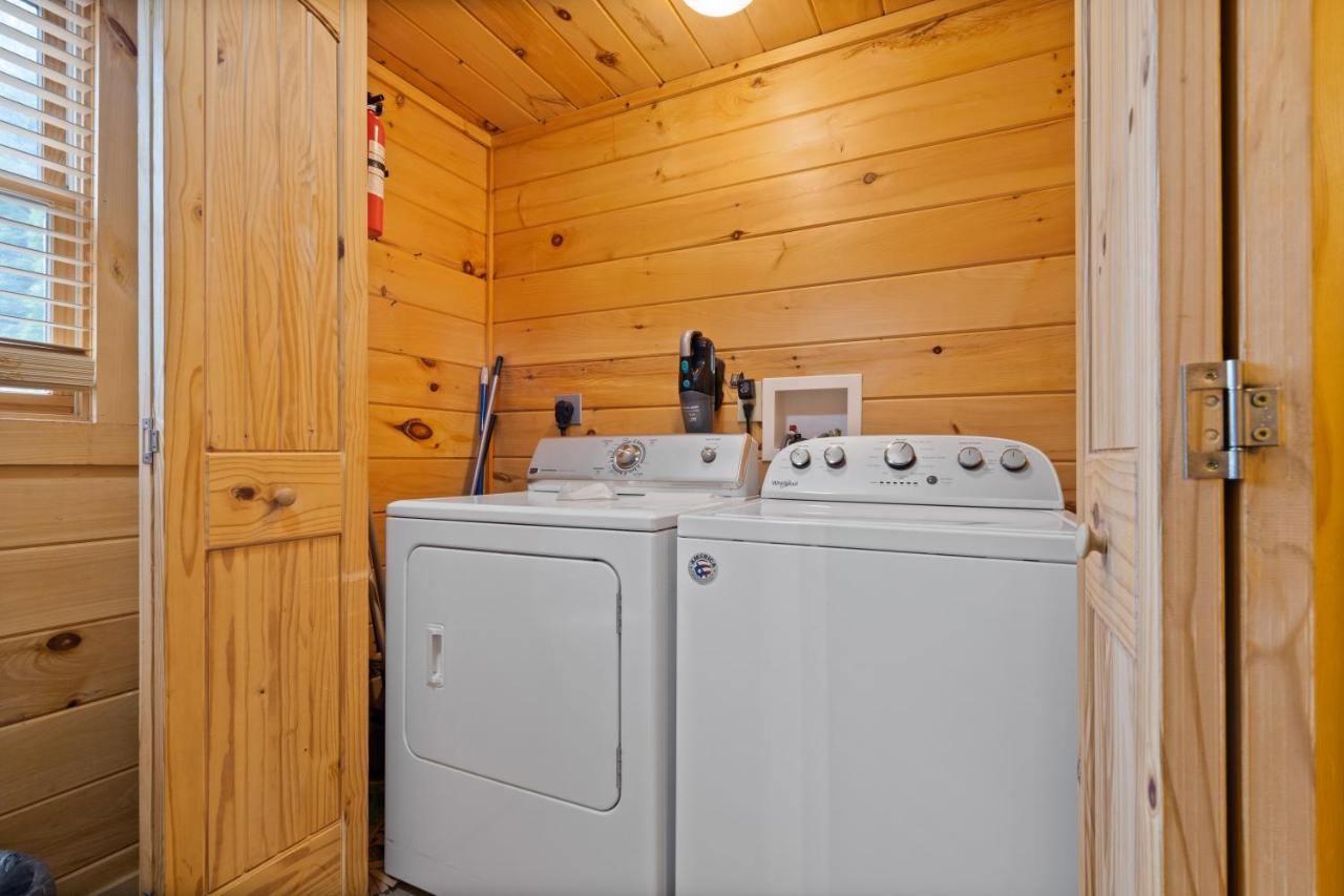 Blue Ridge Bear Bungalow 외부 사진