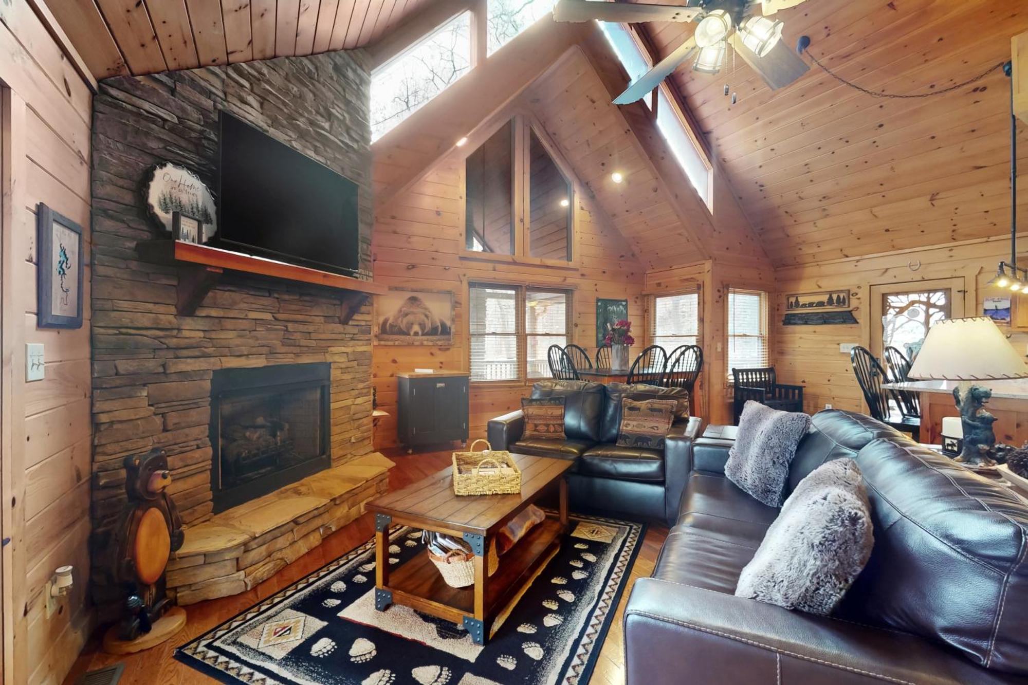 Blue Ridge Bear Bungalow 외부 사진